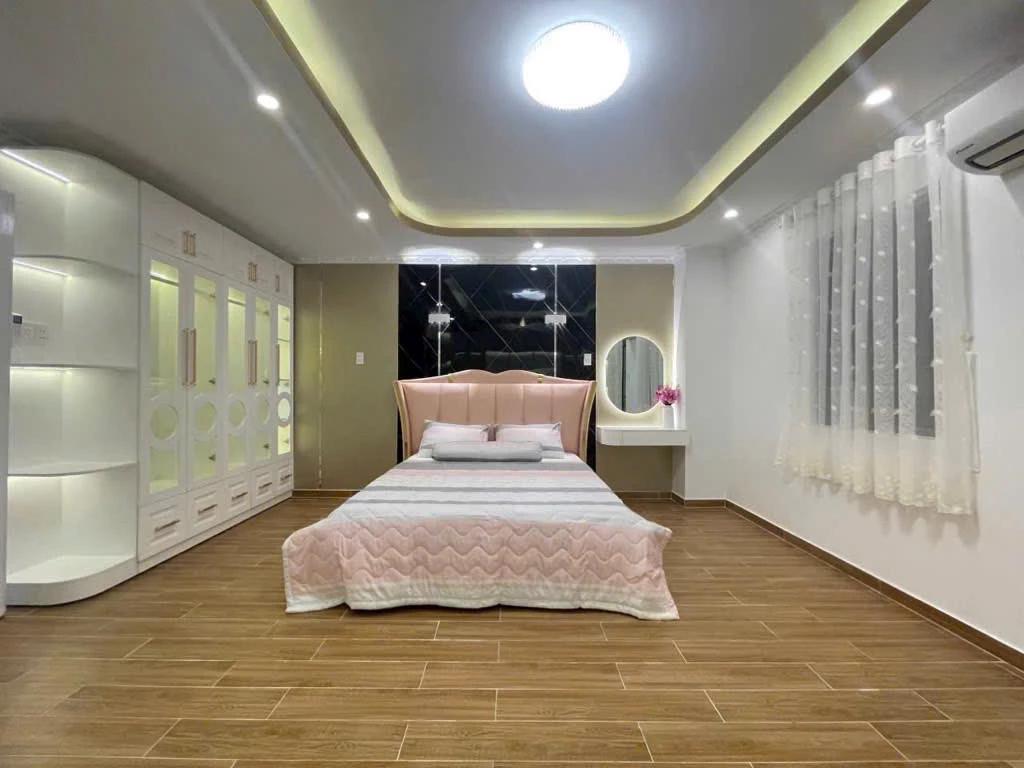 HXH 97m2 - Giá 9.25 tỷ - 5 tầng - 4PN - Nhà mới đường Dương Cát Lợi Q7