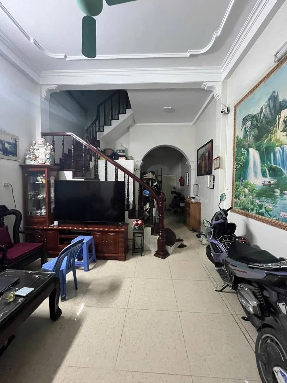 BÁN NHÀ MẶT PHỐ YÊN BÌNH – 45M2, MT 4,3M – Ô TÔ TRÁNH – VỈA HÈ – KINH DOANH – 13.5 TỶ