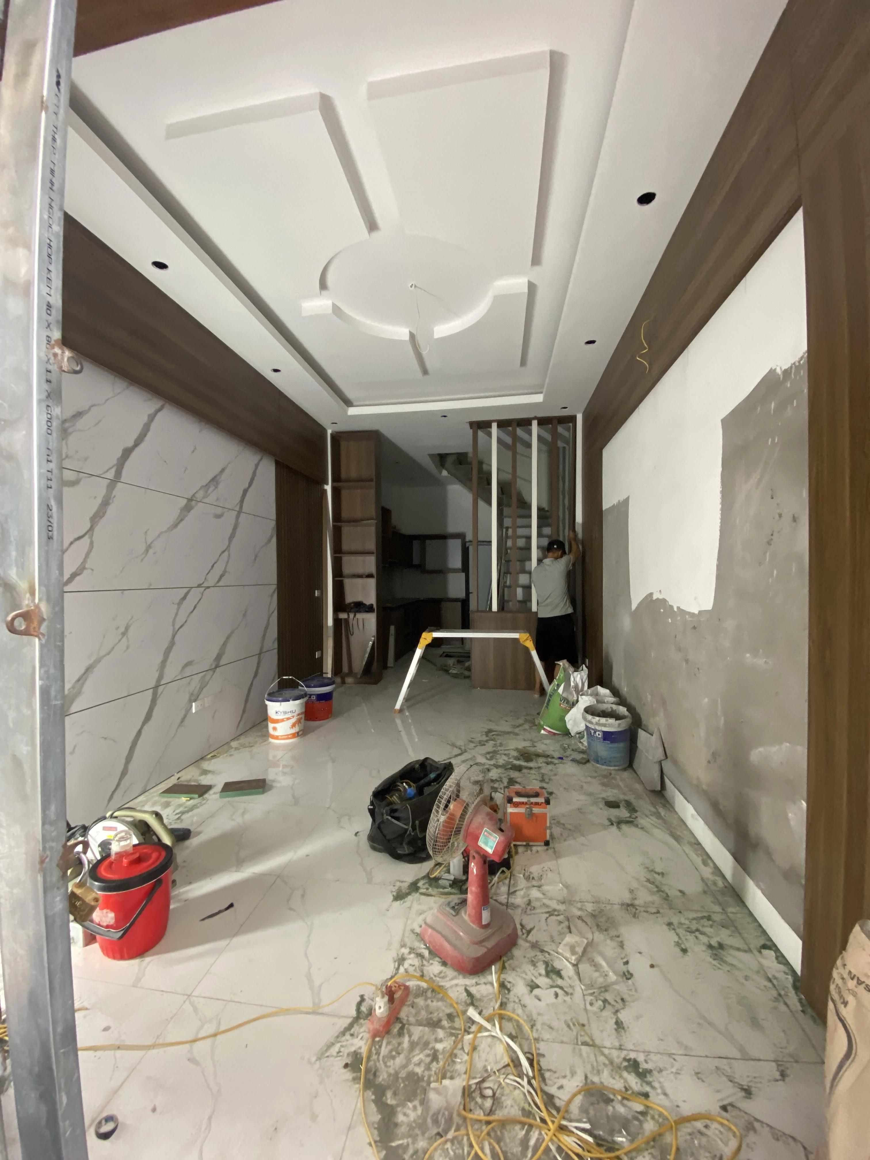 bán nhà 5 tầng số 14 ngõ 123/14 Võ Chí Công Tây hồ