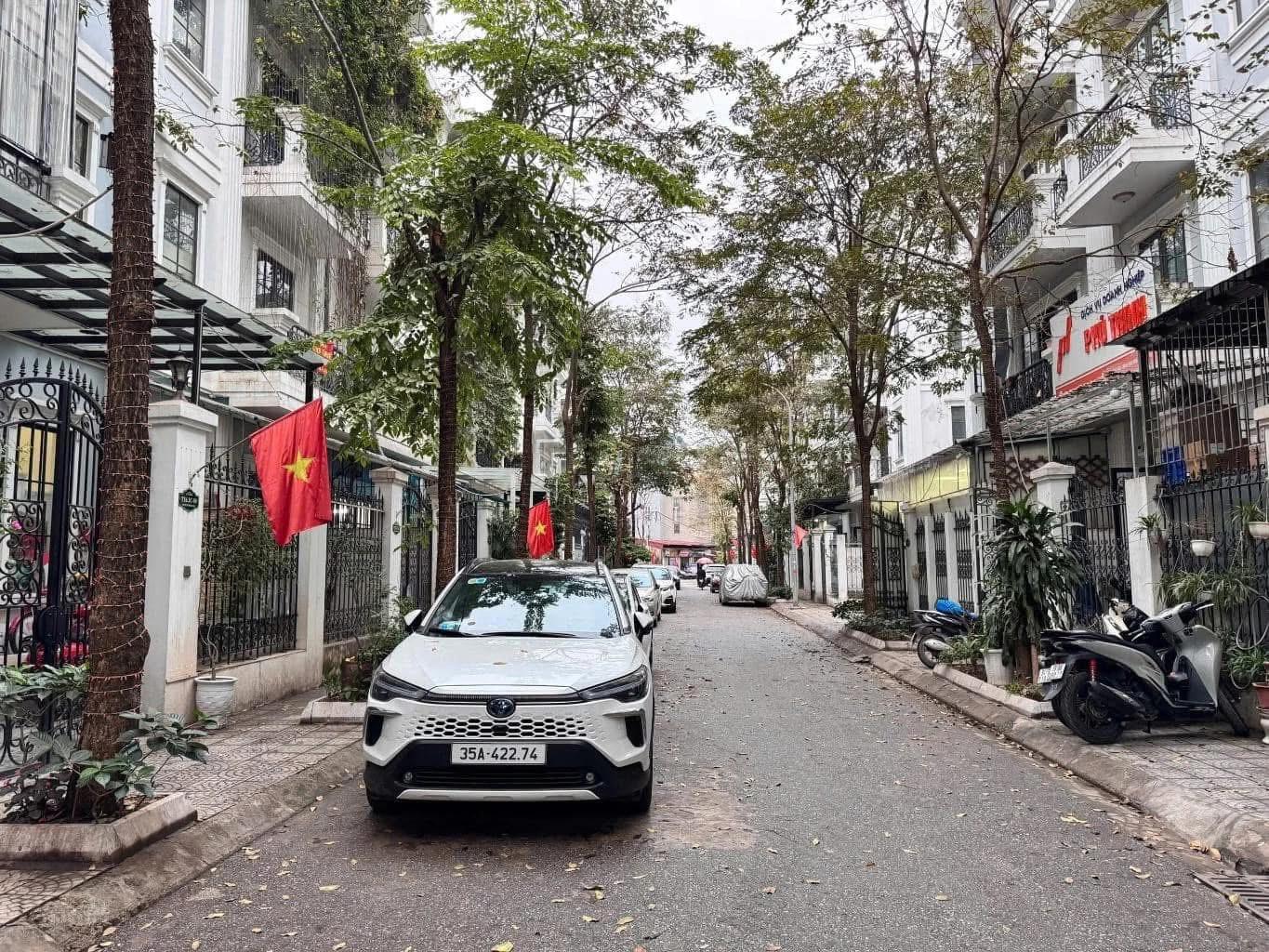 Bán nhà KĐT Đại Kim, Nguyễn Xiển - 67m2, mt 5,9m, 5T - THANG MÁY - OTO - VỈA HÈ - 24 tỷ 5.