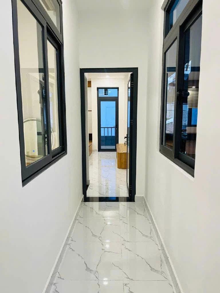 118.2m2 - Giá 12.3 tỷ - Ngang 8.4m - HXH Nguyễn Văn Quỳ kế Nam Long Q7