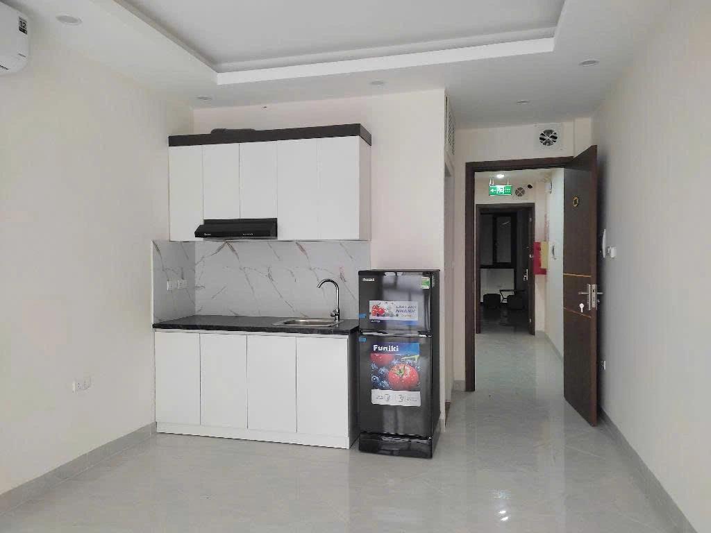 Bán nhanh tòa nhà Quan Hoa gần phố 10 phòng khép kín hơn 11 tỷ