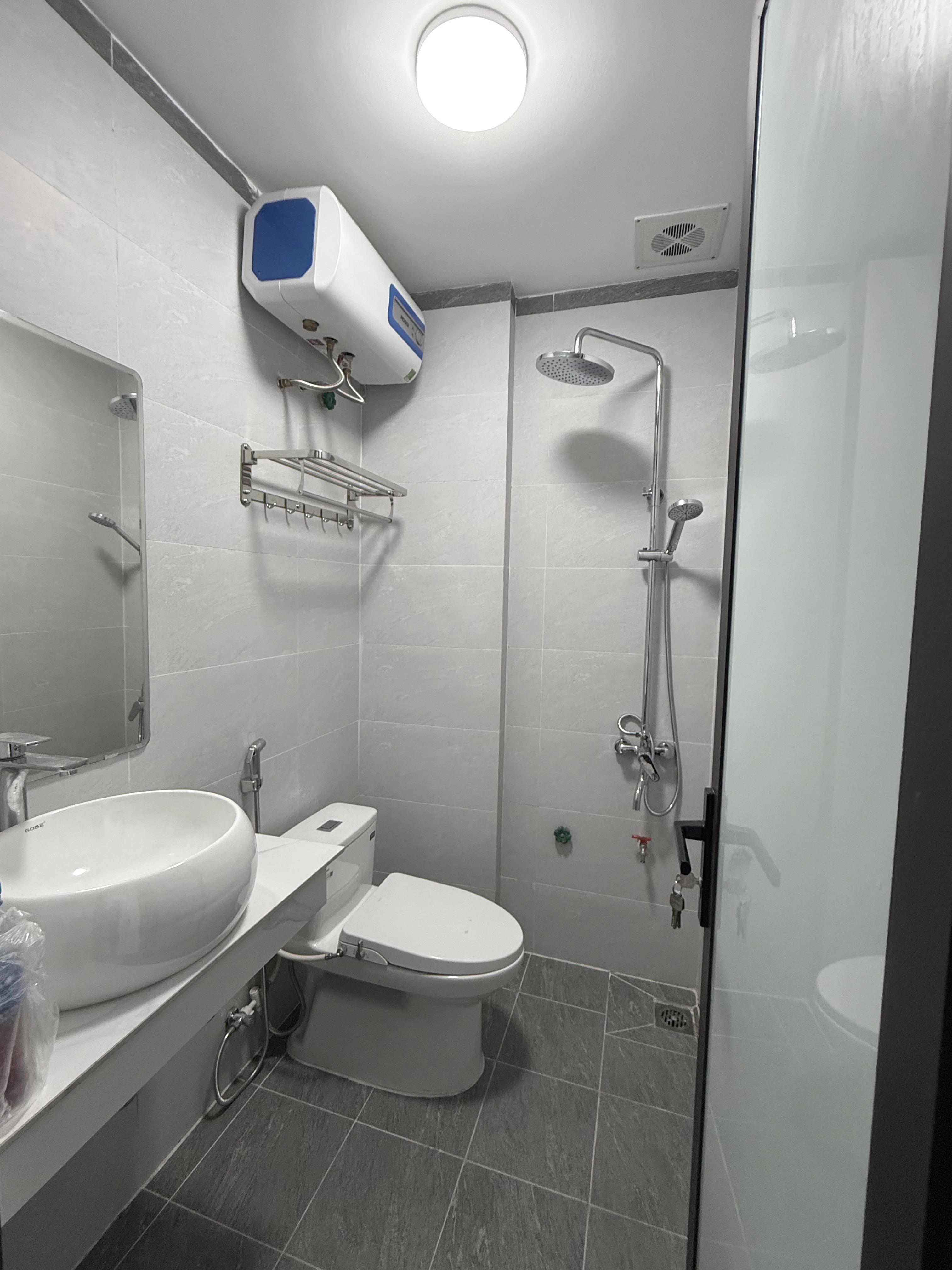 bán nhà 5 tầng số 18A ngõ 107 đường An Dương Vương