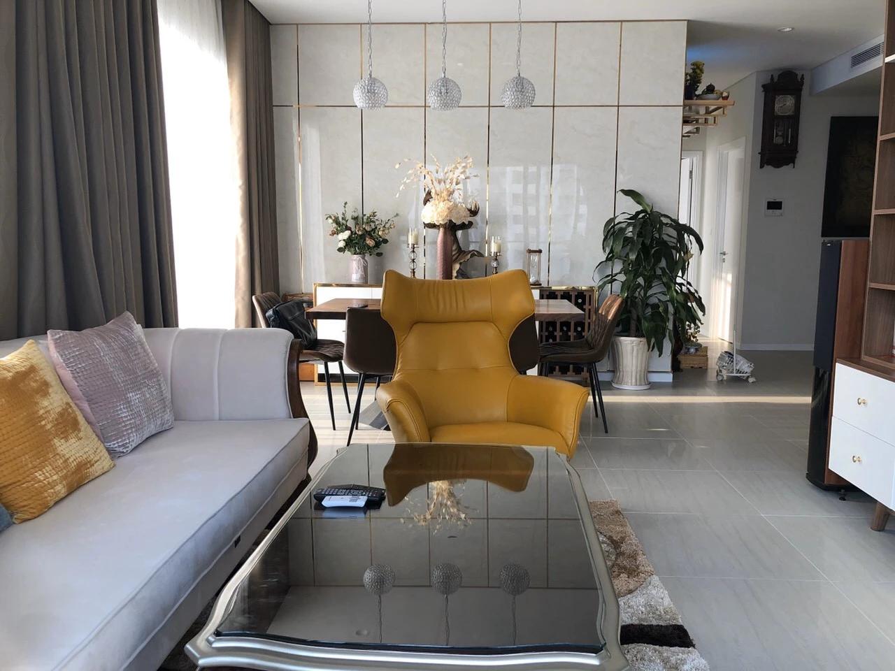 Giá thật 100% chính chủ cho thuê căn hộ 3PN - Đảo Kim Cương - View đẹp, full nội thất