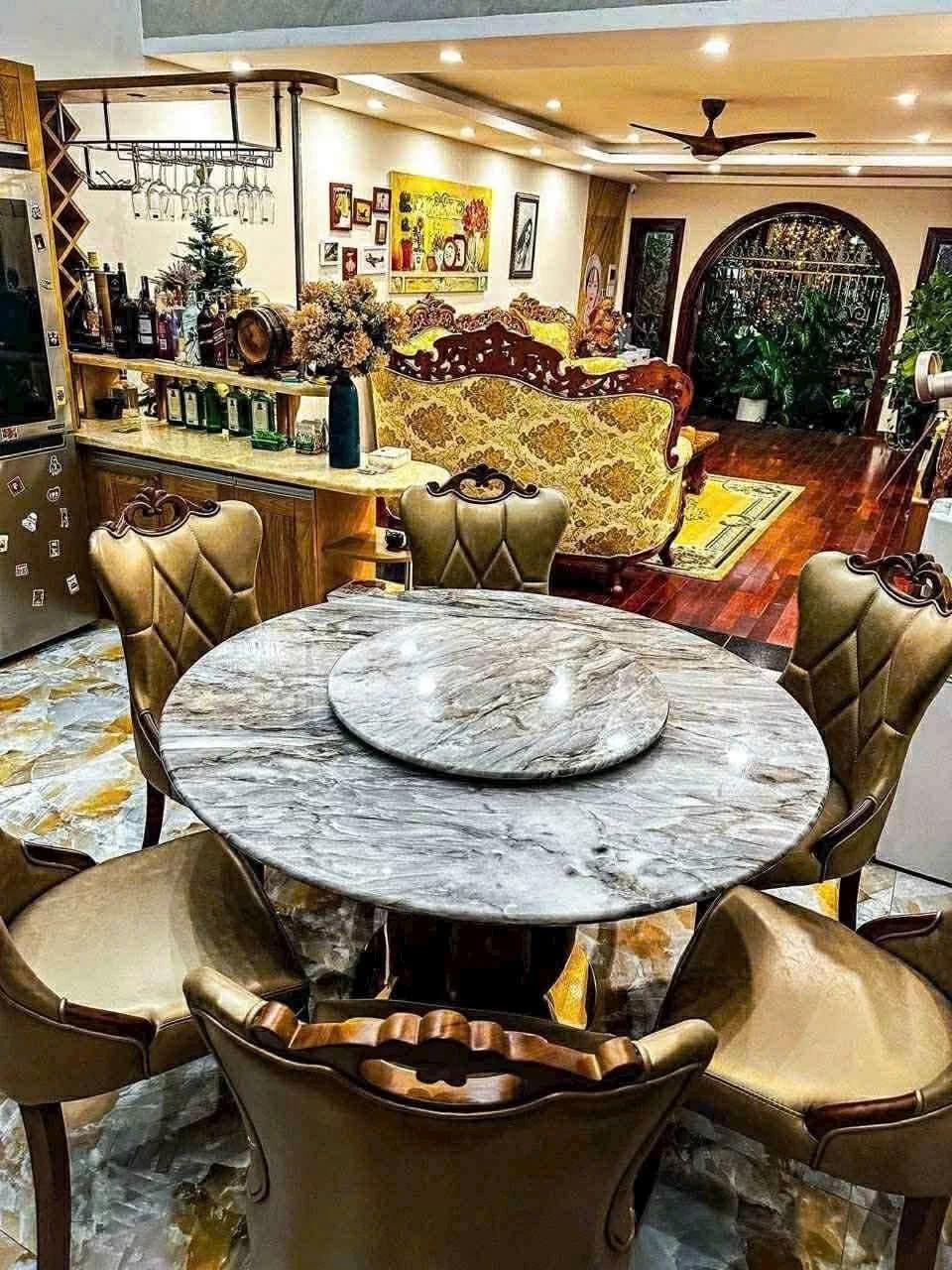 Siêu phẩm biệt thự sang trọng gần sát đường Phùng Hưng, TP. Đà Nẵng