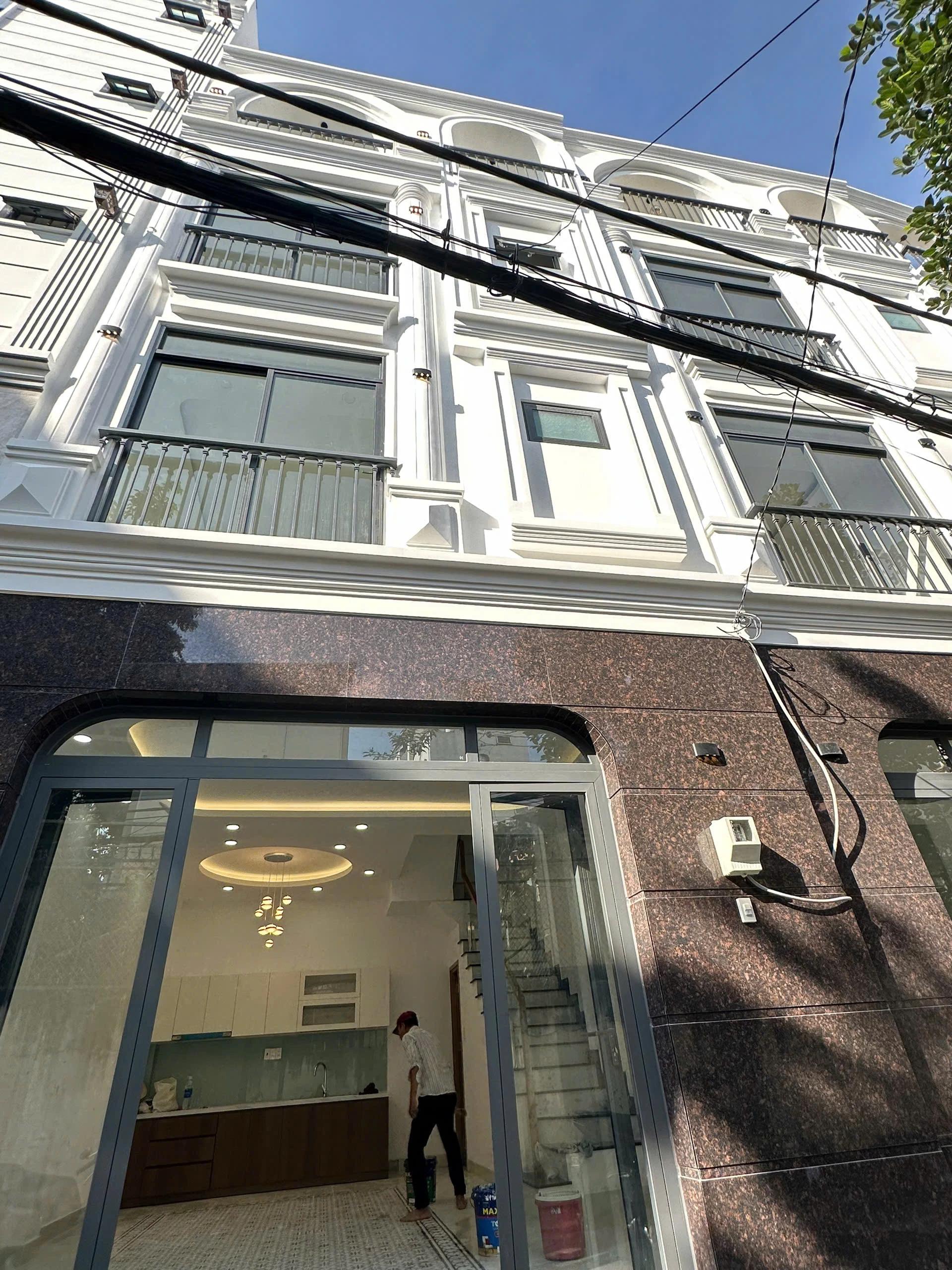 Bán nhà HXH đường Lê Quang Định Phường 7 Quận Bình Thạnh