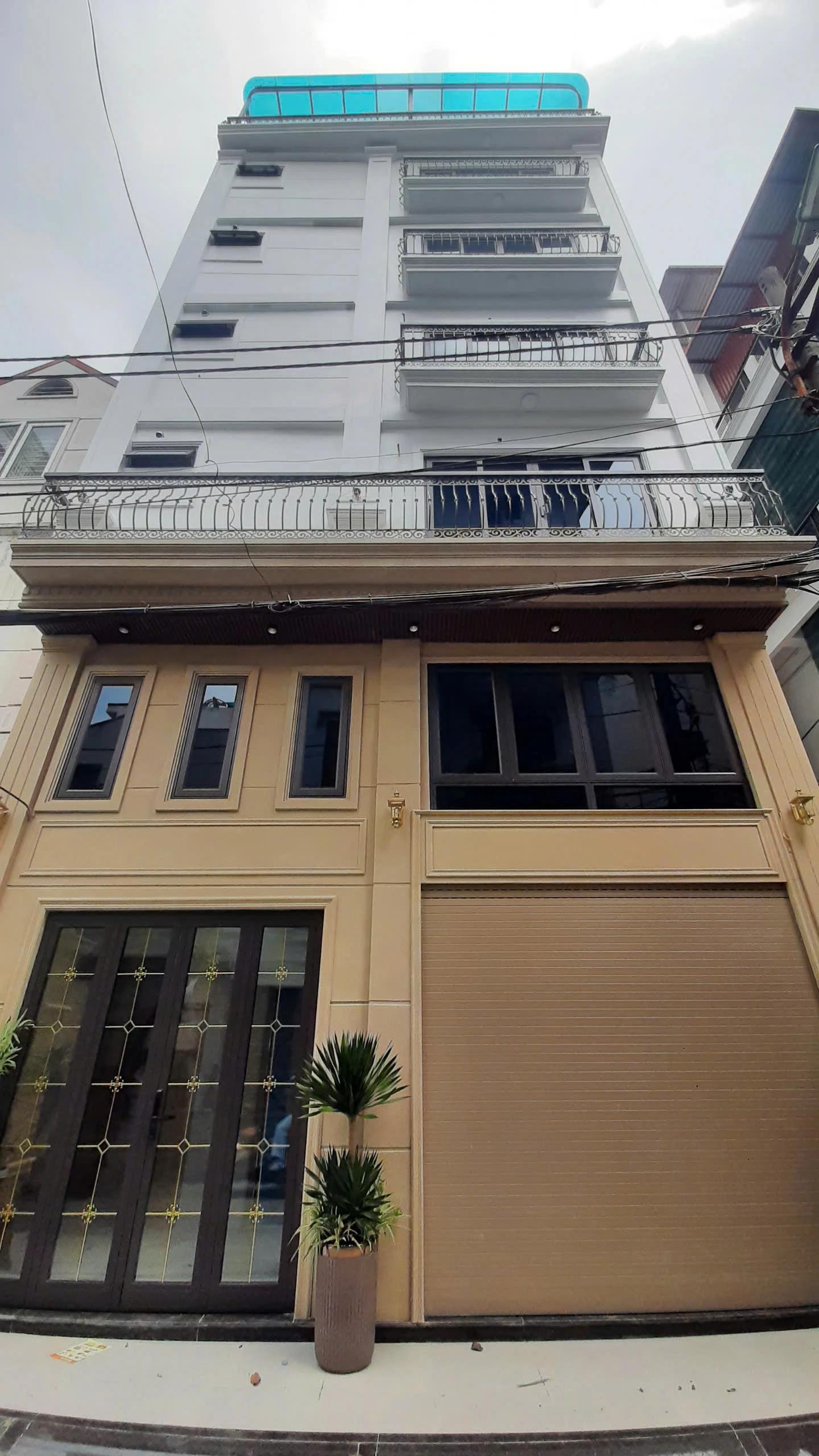 BÁN NHÀ VŨ TÔNG PHAN - PHÂN LÔ - LÔ GÓC 8T THANG MÁY – 2 Ô TÔ TRÁNH – GARA OTO - 18 TỶ 3.