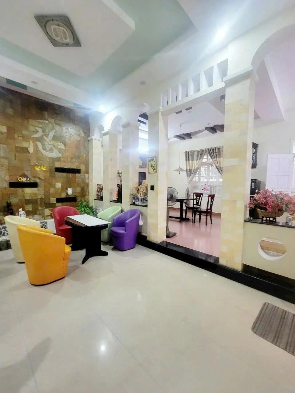 Bán căn biệt thự gần đường Nguyễn Hữu Thọ, Q.Cẩm Lệ, TP. Đà Nẵng