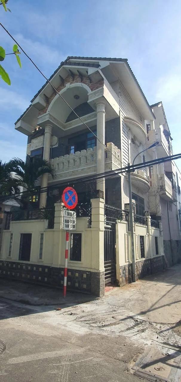 Bán căn biệt thự mặt tiền gần biển Mỹ Khê, Q.Sơn Trà, TP. Đà Nẵng